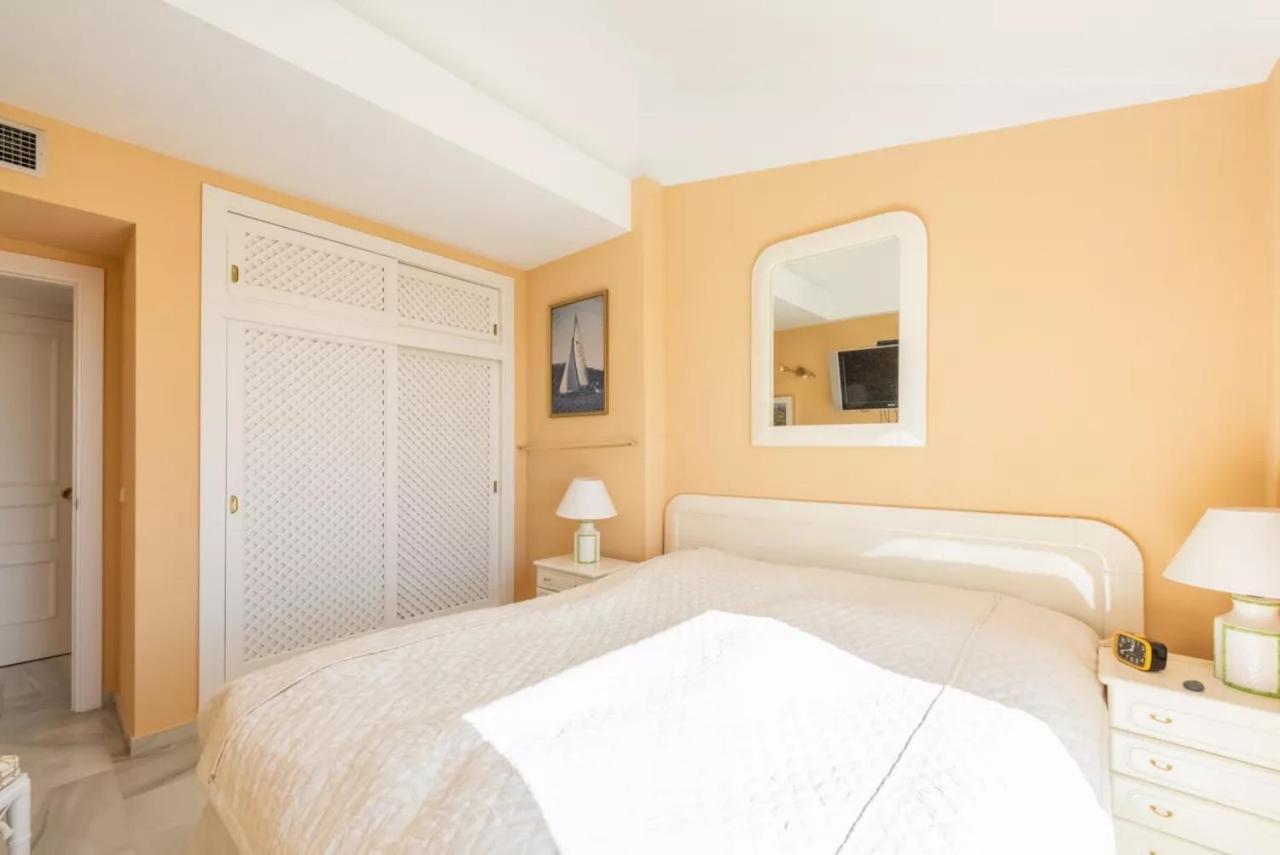 Apartamento Marina Vistas - Puerto Marina Benalmádena Exterior foto